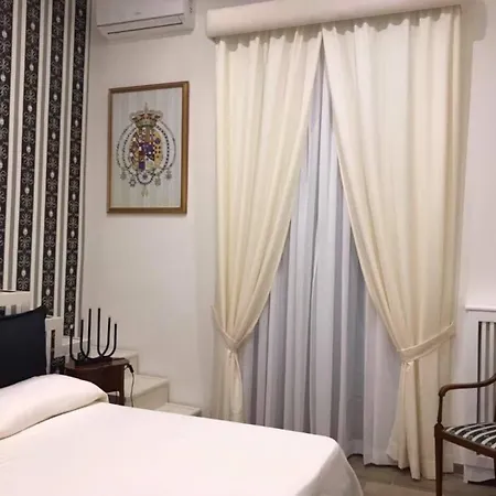 Nocleg ze śniadaniem Royal Gismonda Neapol