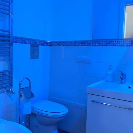 Royal Gismonda Nocleg ze śniadaniem Neapol