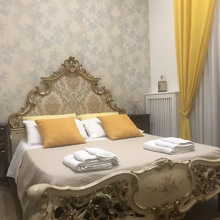 Royal Gismonda Nocleg ze śniadaniem Neapol