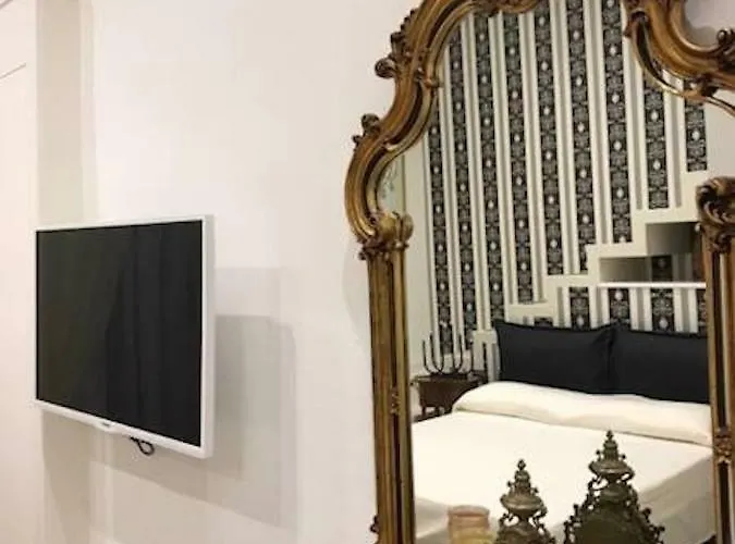 Royal Gismonda Νάπολη