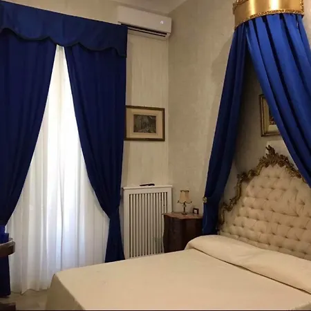 Bed & Breakfast Royal Gismonda Naples