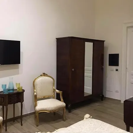 Royal Gismonda Nápoly